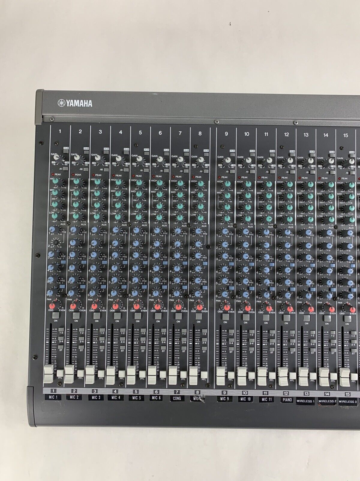 Yamaha GF24/12 24 Slot 4 Bus 6 AUX Fader Mixing Board Tested 3 Weak Channels