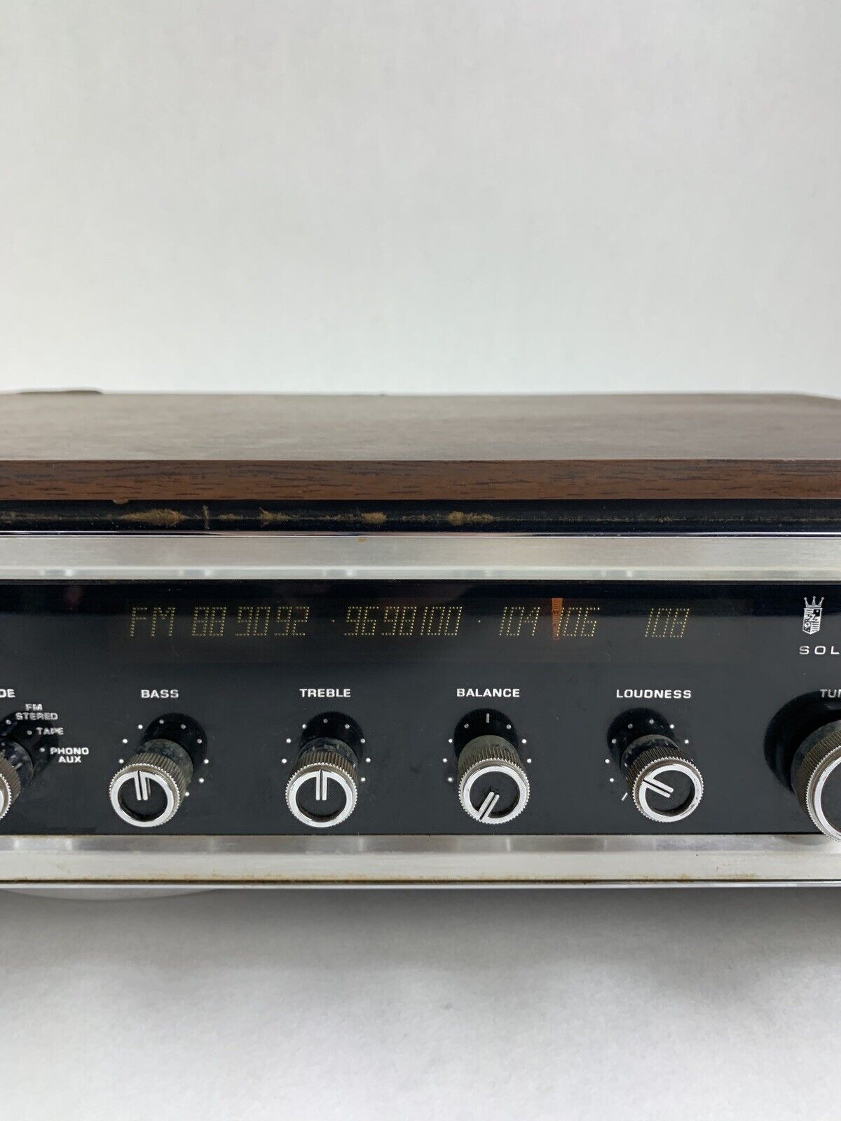 Zenith F680W Stereo 8 Eight Track Player Digilite Receiver For Parts and Repair