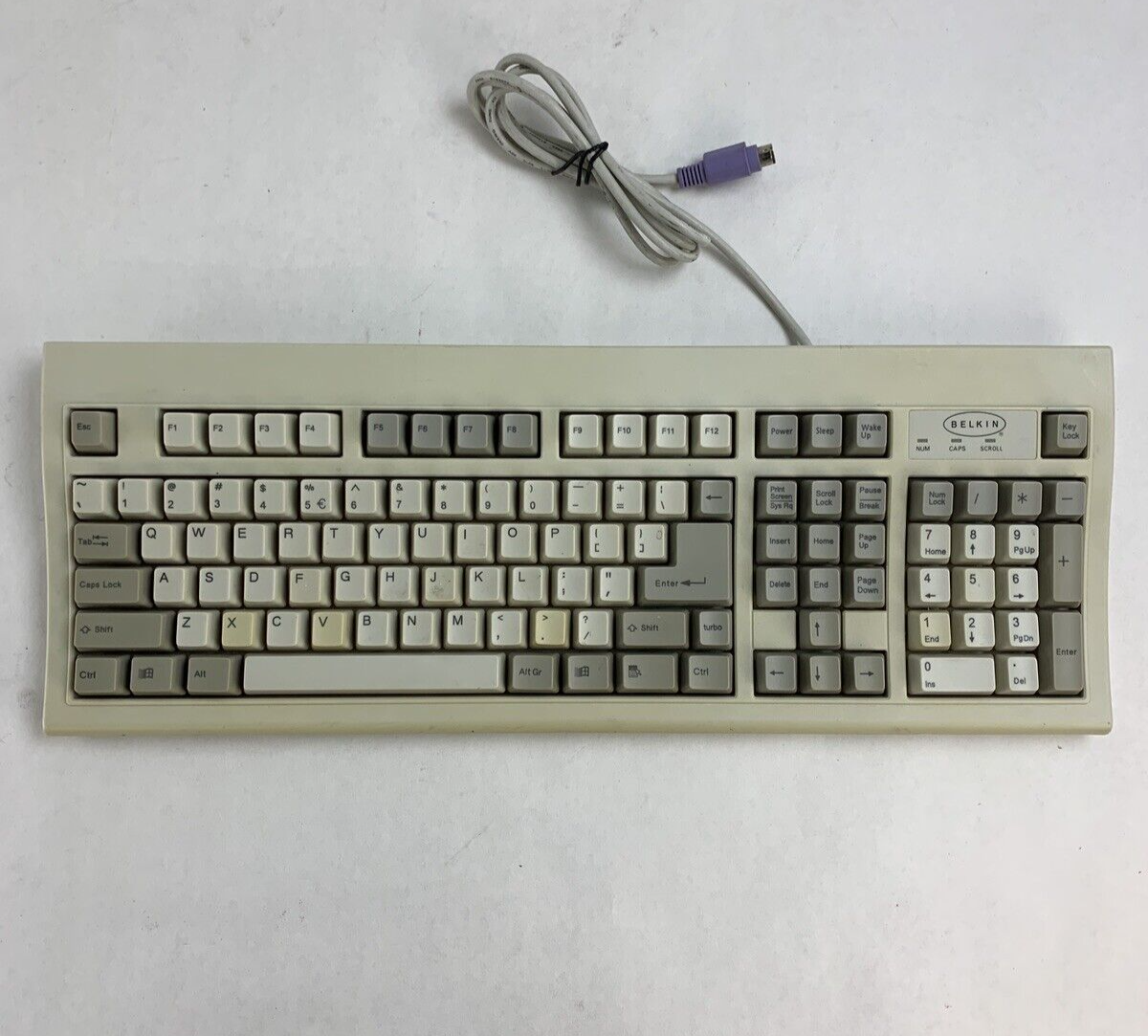 Belkin KB-6868  Wired Keyboard PS/2 F8E206-PS2 Vintage Tested