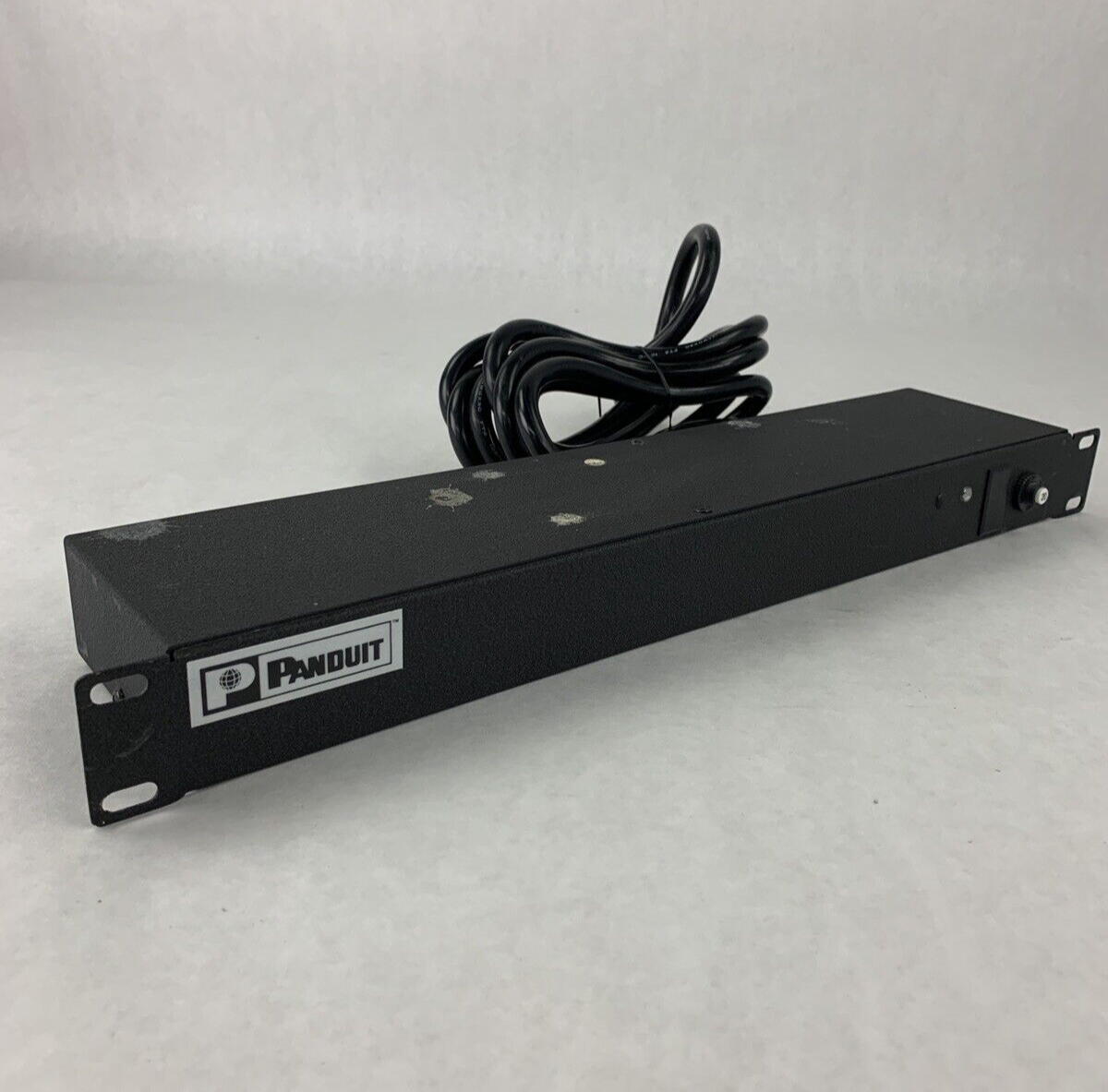 PANDUIT CMRPSH20 Rack Mount PDU 10 Plug Power Strip