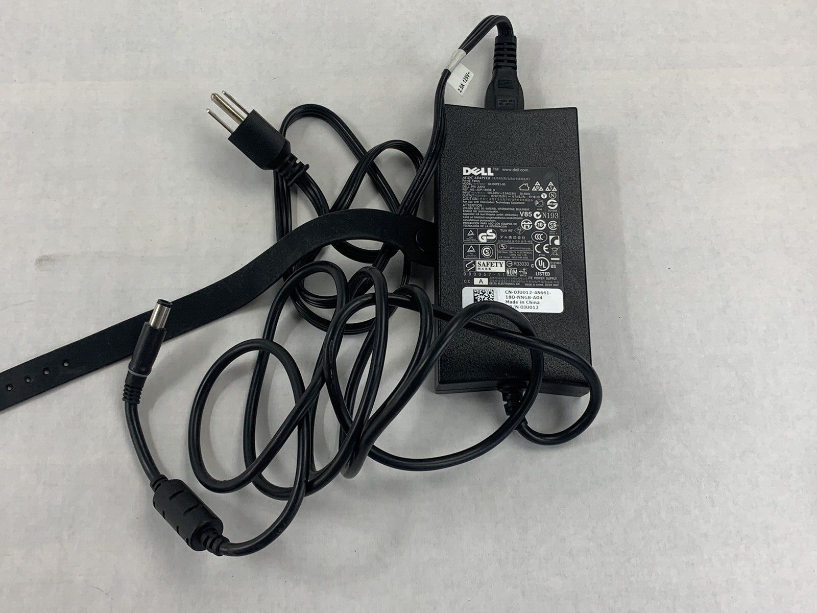 Dell DA130PE1-00 Laptop Charger 240V 60Hz 19.5V 0J0U12-48661-16A-0MSJ-A04