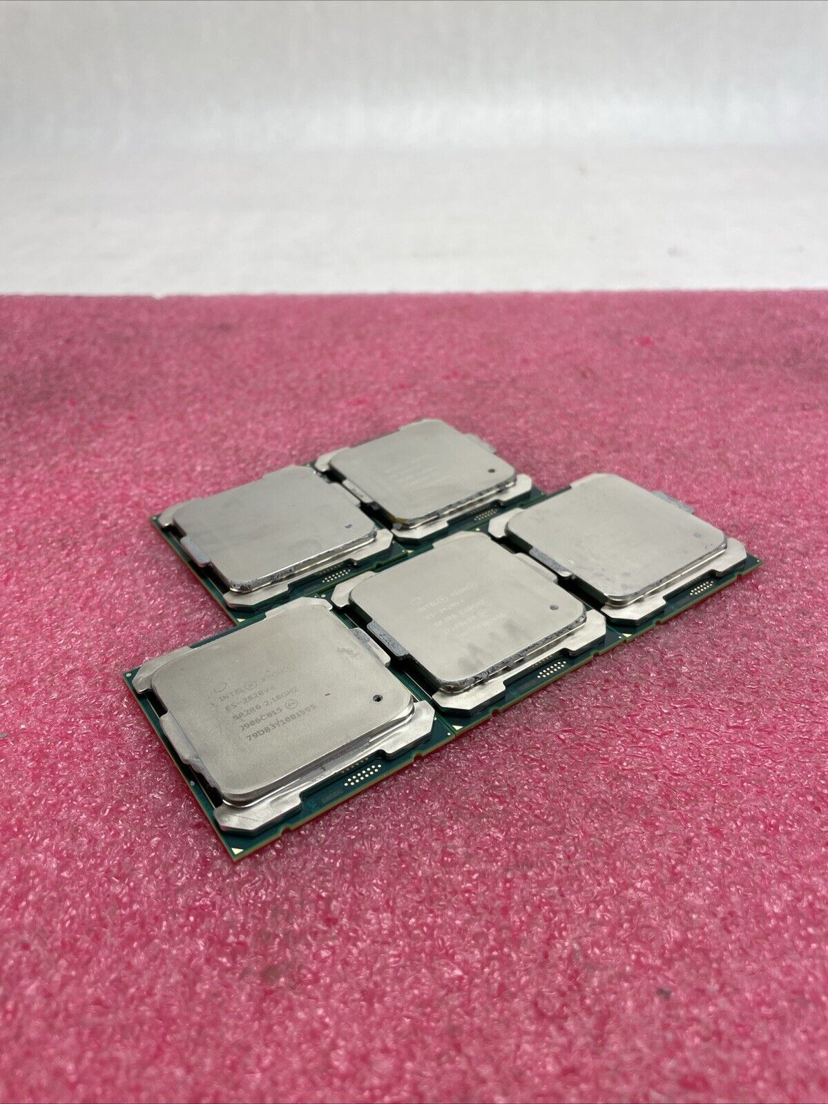 Lot of 5 Intel Xeon E5-2620V4 2.1GHz SR2R6 Processor