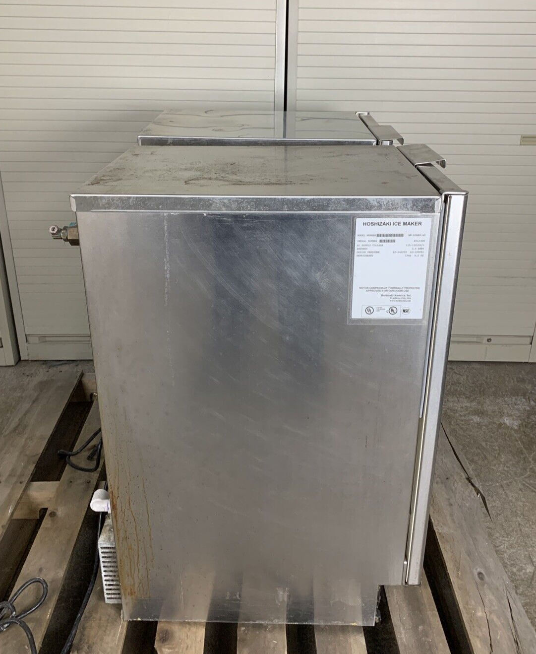 Hoshizaki Ice Maker AM-50BAE-AD Commercial Ice Maker Untested For Parts & Repair