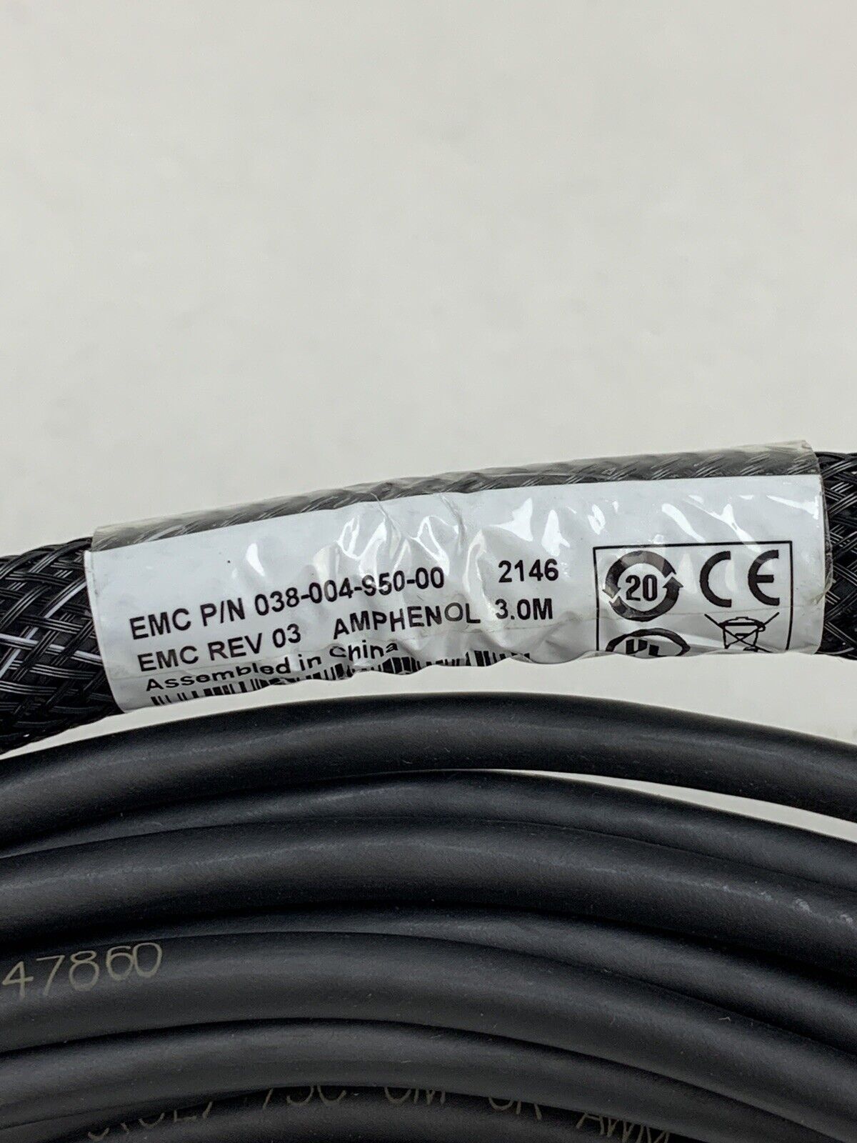 Dell EMC 038-004-950-00 AMPHENOL 3M Cable