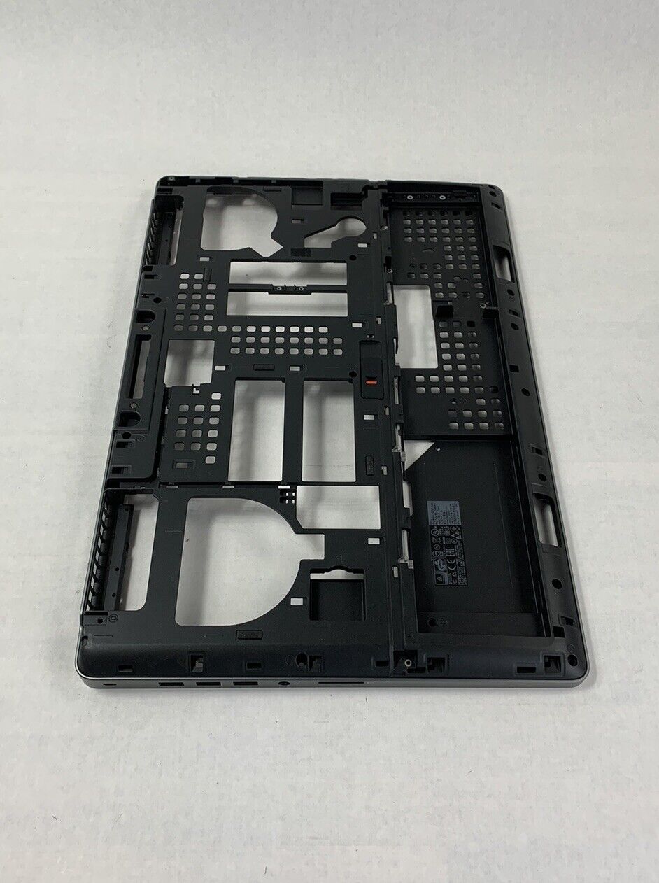 Dell Precision 7710 7720 Laptop Bottom Base Assembly 04M07T