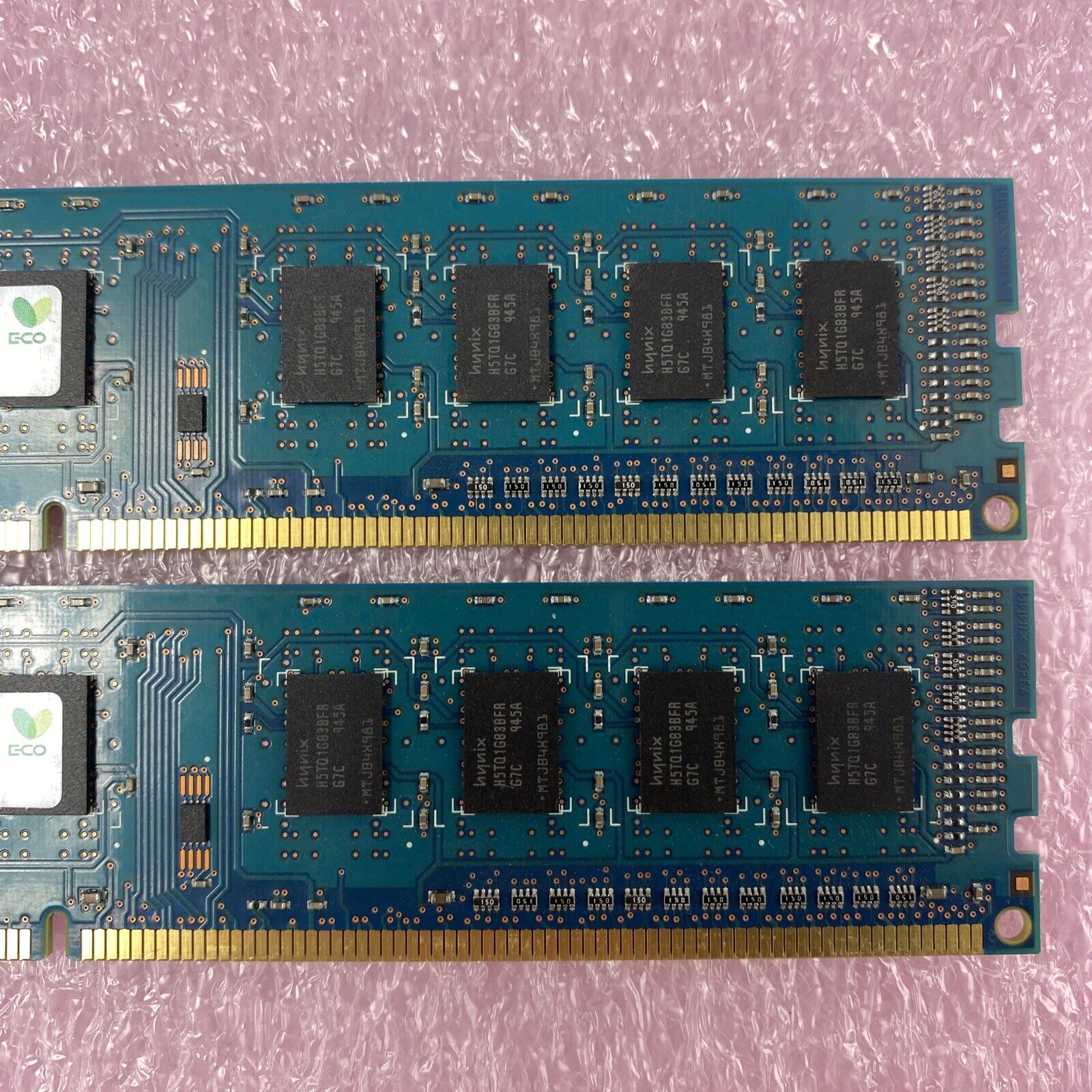 Lot( 2 ) 1GB Hynix HMT112U6BFR8C-G7 1Rx8 PC3-8500U DDR3 non-ECC Desktop RAM