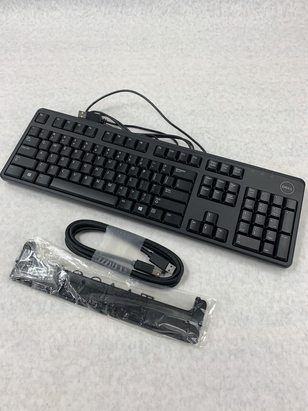 New OEM Opened Box Dell USB Wired Keyboard KB212-B