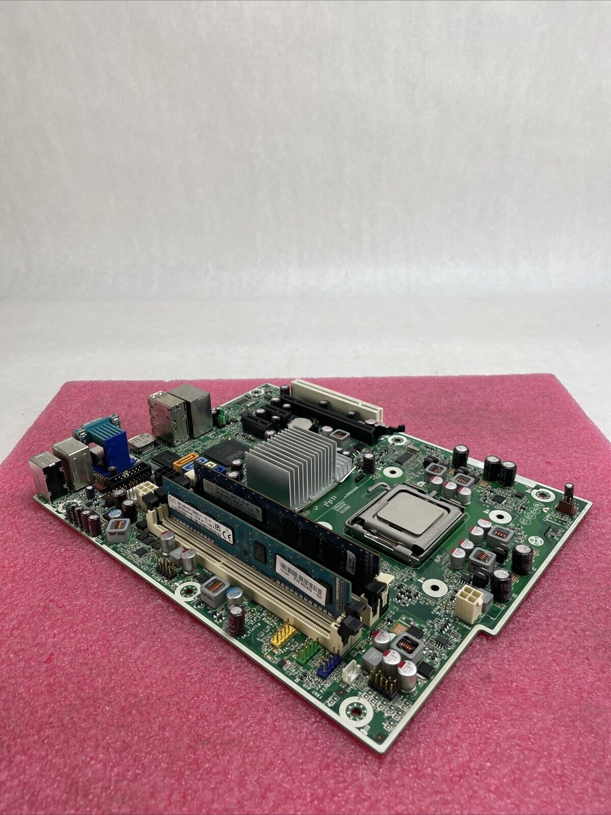 HP Compaq 6000 Pro SFF Motherboard Intel Pentium Dual-Core E5500 2.8GHz