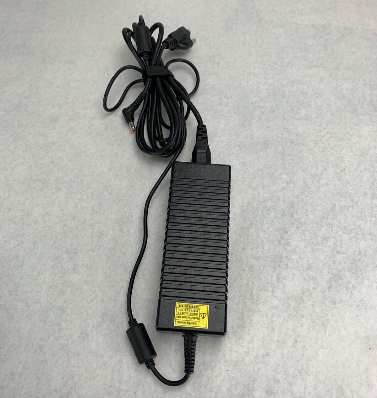 Lot of 3 Delta Electronics ADP-135FB B AC Adapter