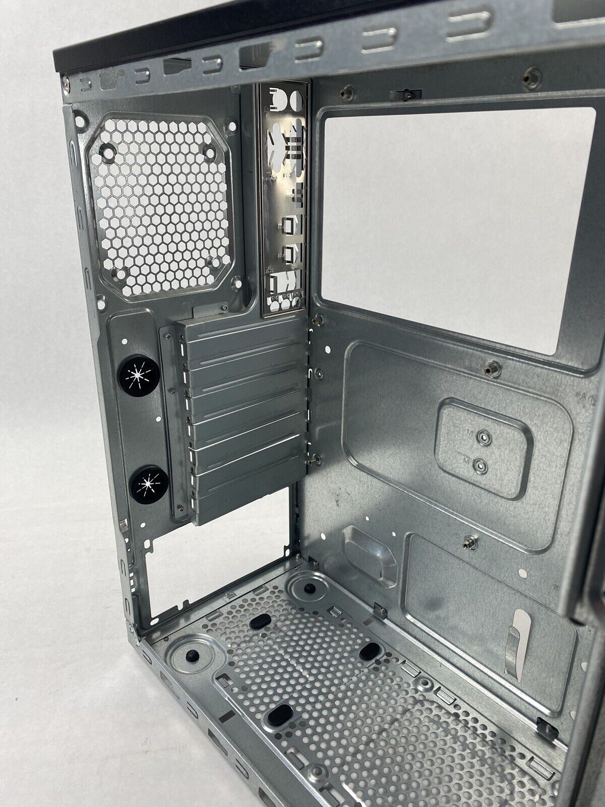 Ultra xBlaster v2 Mid Tower ATX Computer Case