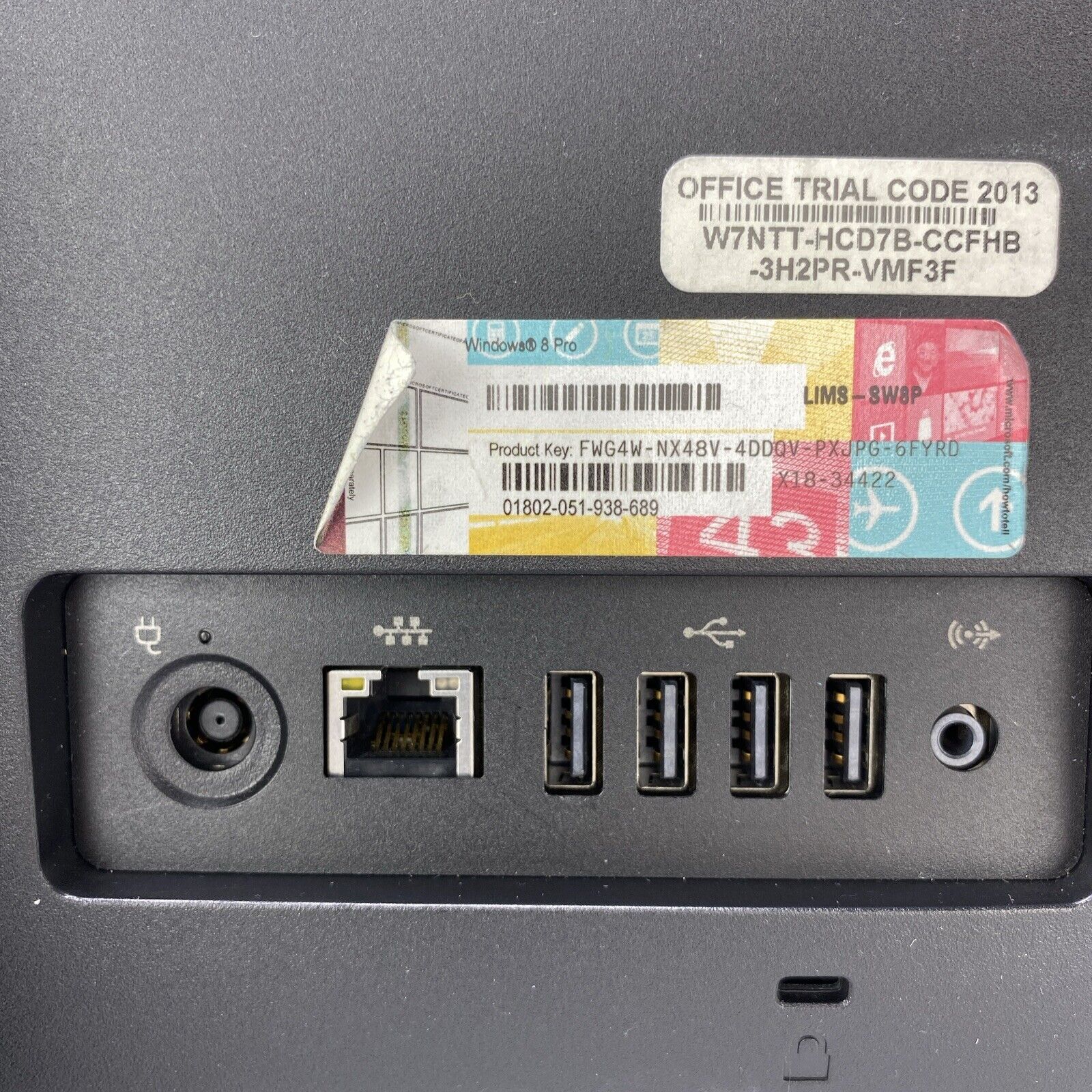 HP Pavillion 23-g010 AiO AMD 4Core E2-3800 1.30GHz 8GB RAM No AC Adapter No HDD