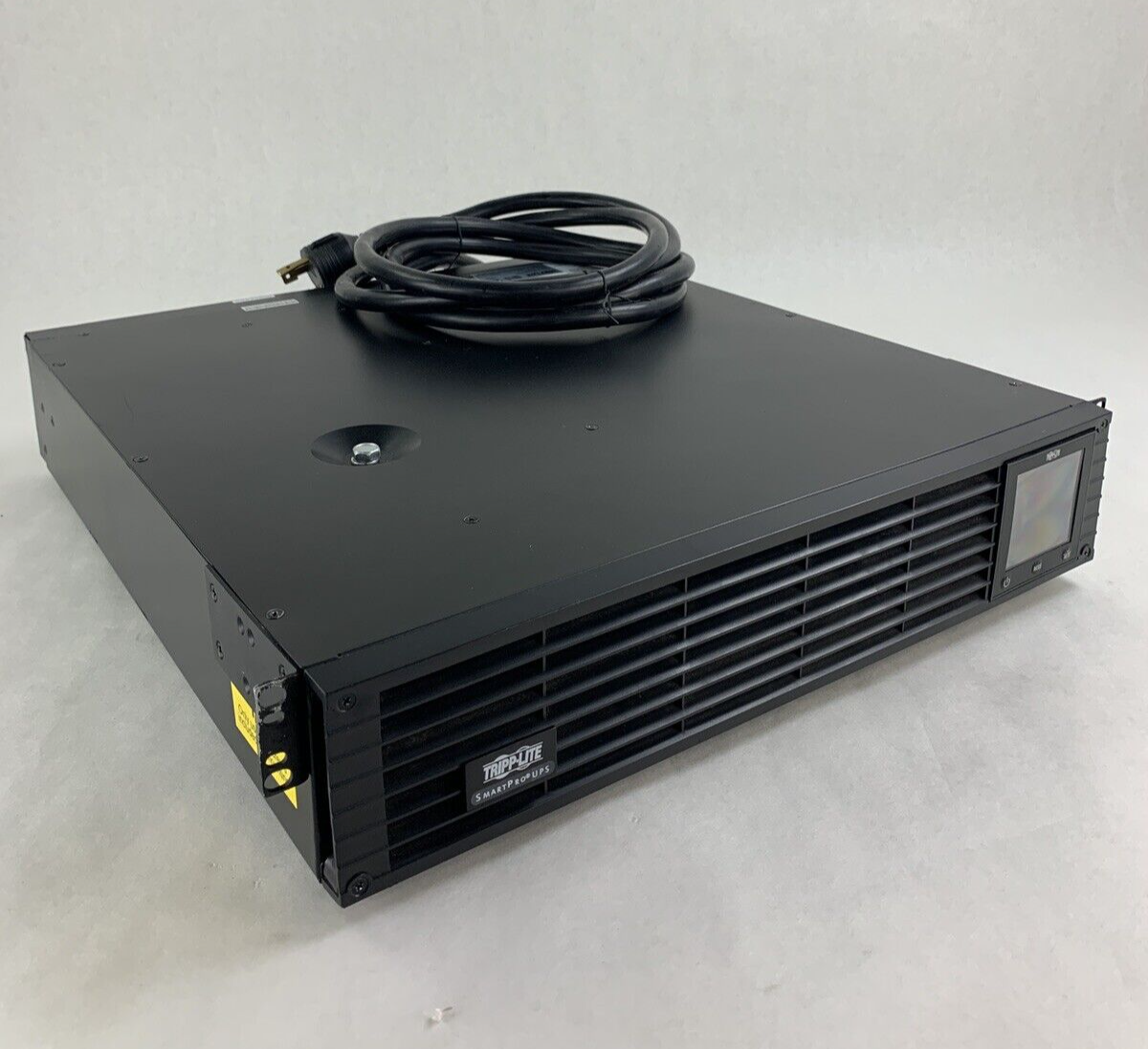 Tripp-Lite smart3000rm2un UPS Smart 3000VA 2250W Rackmount AVR 120V Tested