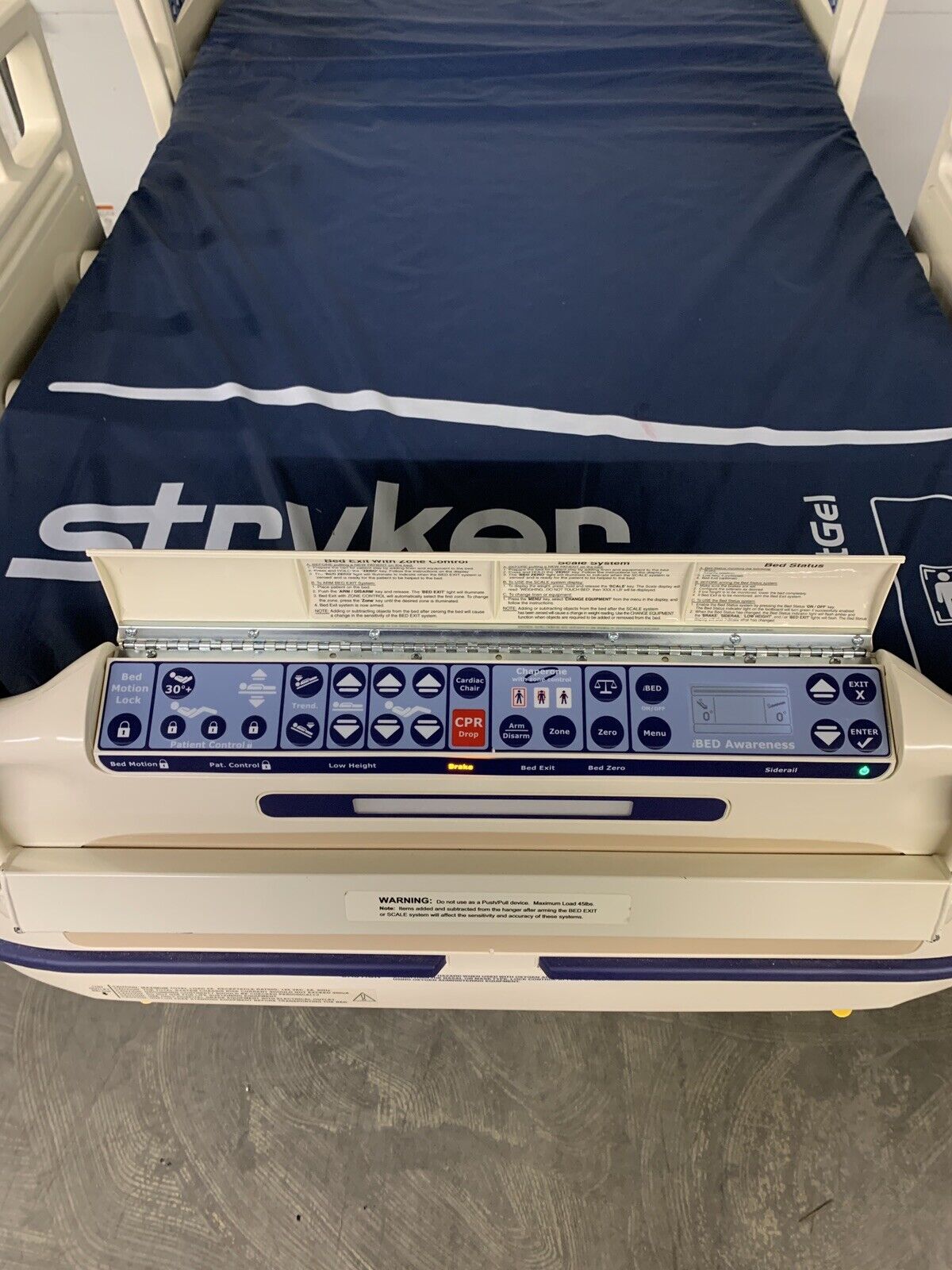 Stryker Epic Bed 2030 Critical Care Hospital Bed Comfort Gel Semi Bad Hydraulic