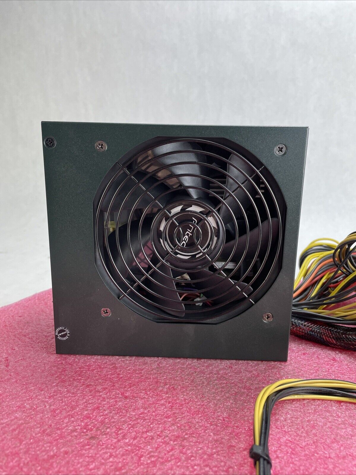 Antec EarthWatts 650W EA-650 Green 650W Power Supply