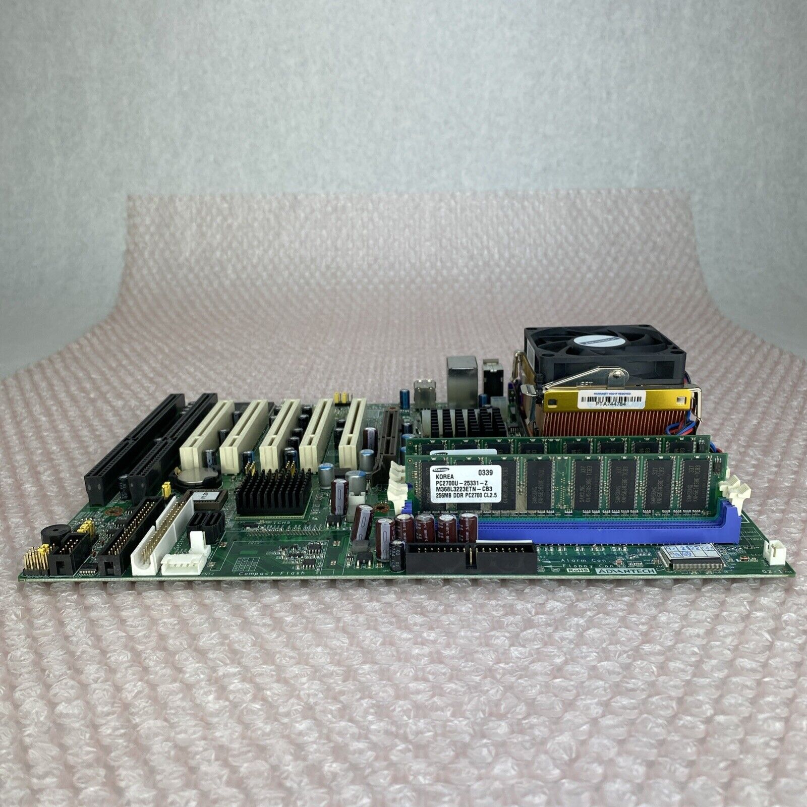 Advantech Motherboard AIMB-742 Rev.A3 Pentium 4 3.0GHz 512MB RAM Heatsink Fan IO