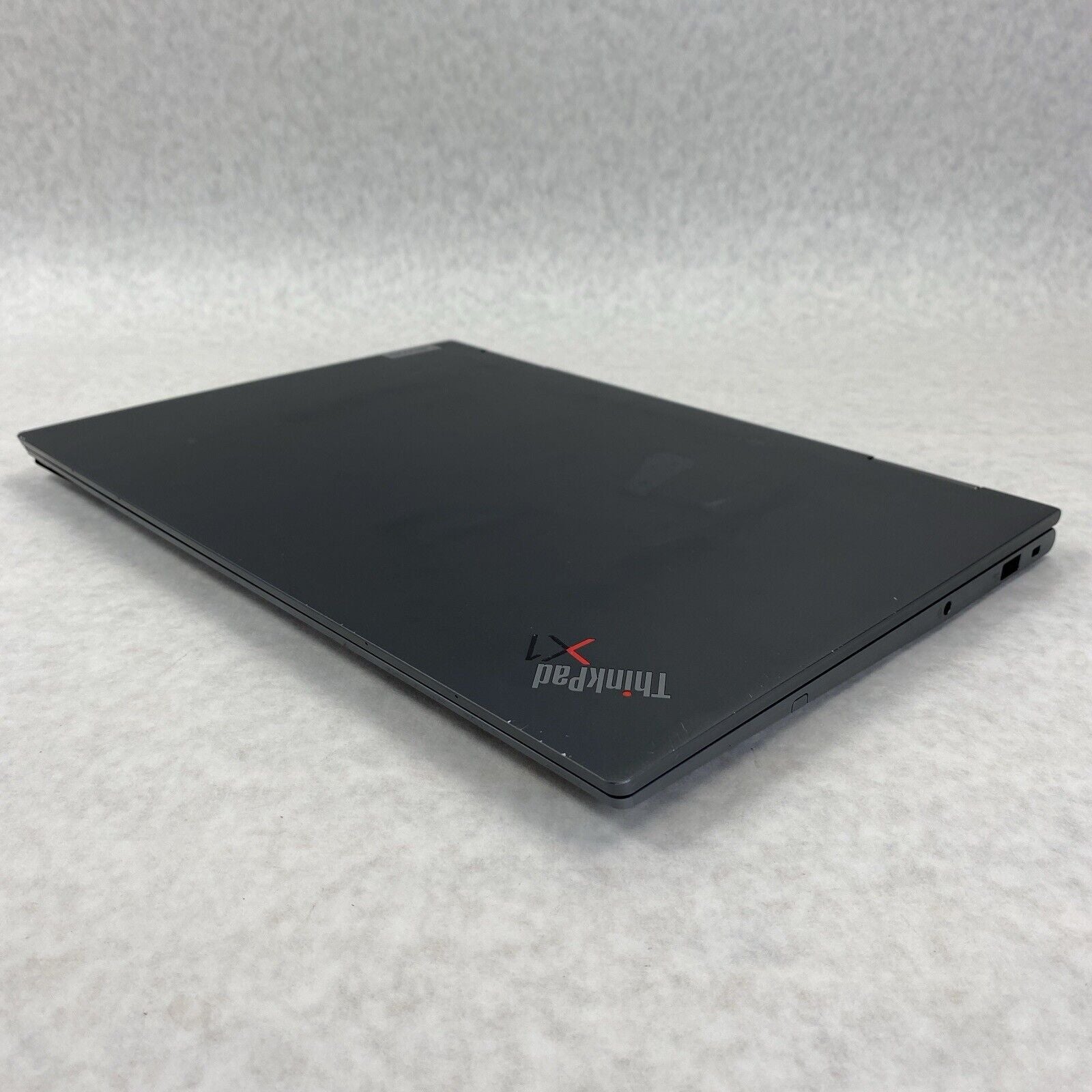 Lenovo ThinkPad X1 Yoga Gen 6 Touch i7-1165G7 2.80 GHz 8GB RAM No Batt No SSD/OS