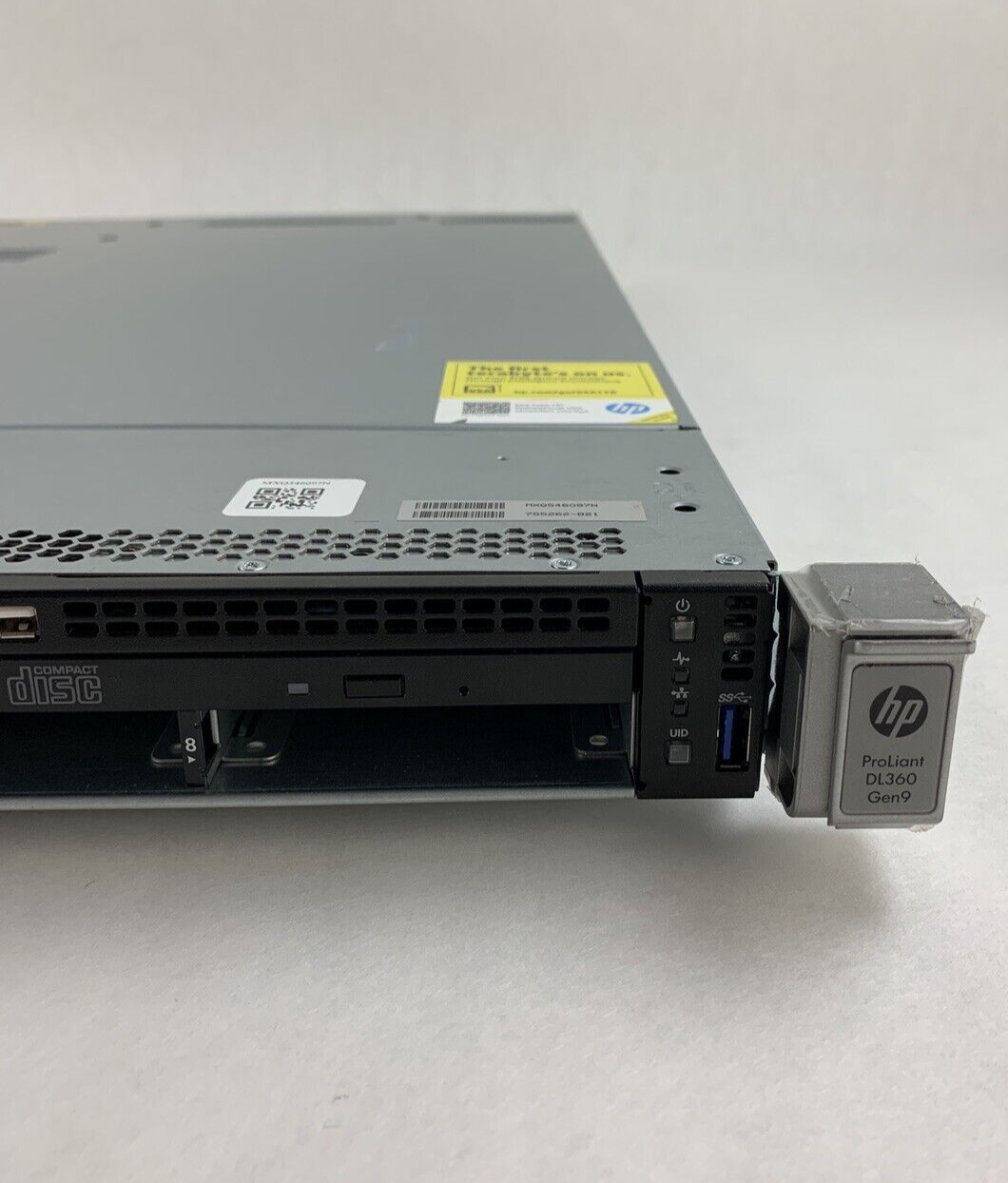 HP ProLiant DL360 Server Gen9 2x E5-2630 v3 2.4 GHz 128 GB Ram No HDD No OS