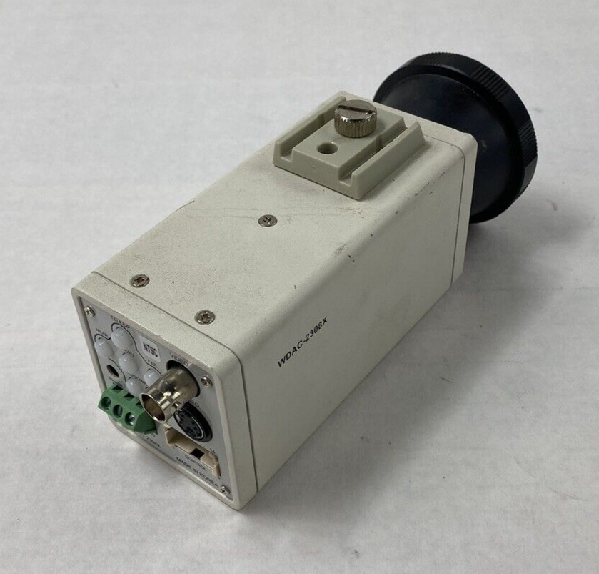 Weldex WDAC-2308X-MKIT Color Camera with Weldex Adaptor Lens For Parts or Repair