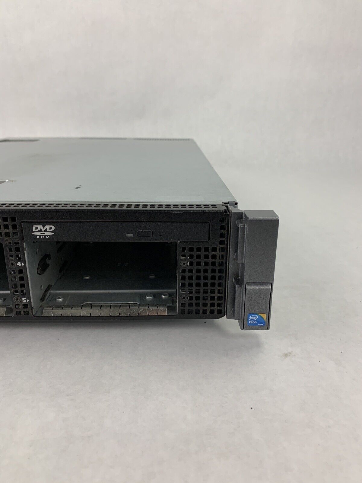 Dell PowerEdge R710 Rack Server Xeon 5506 2.13 GHz 40 GB RAM No OS No HDD