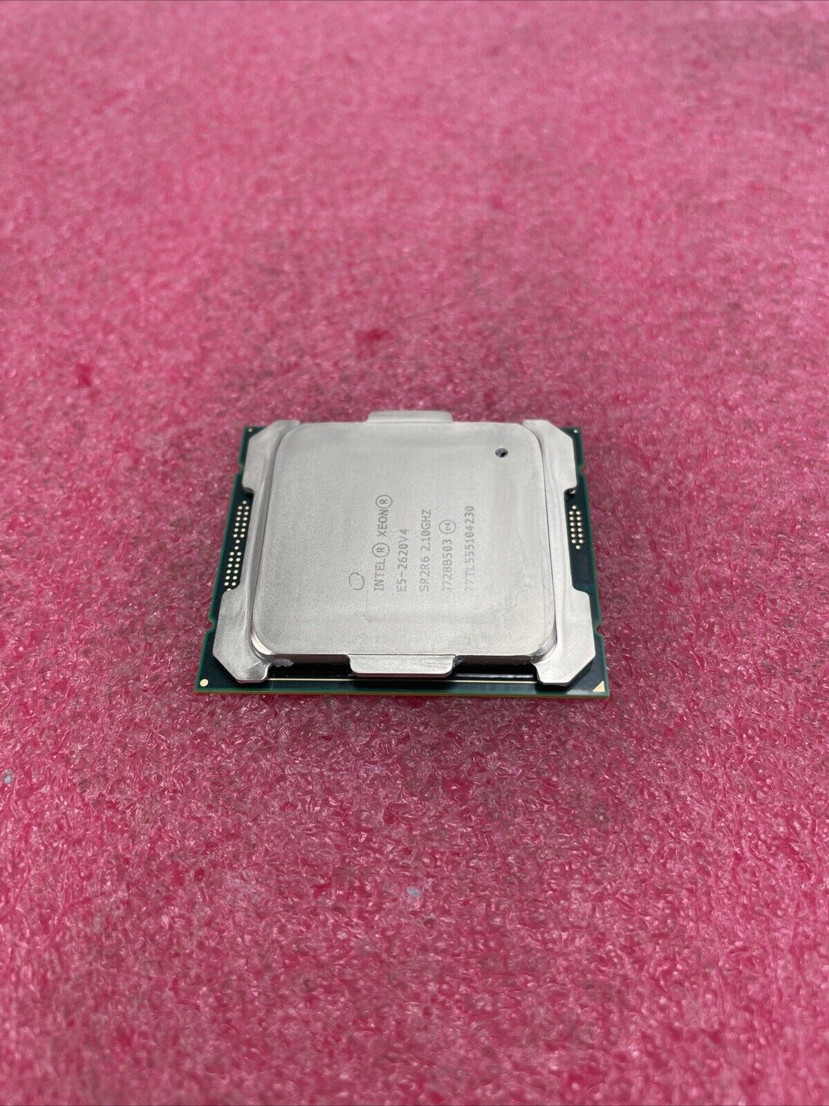 Intel Xeon E5-2620 V4 SR2R6 2.1GHz Processor