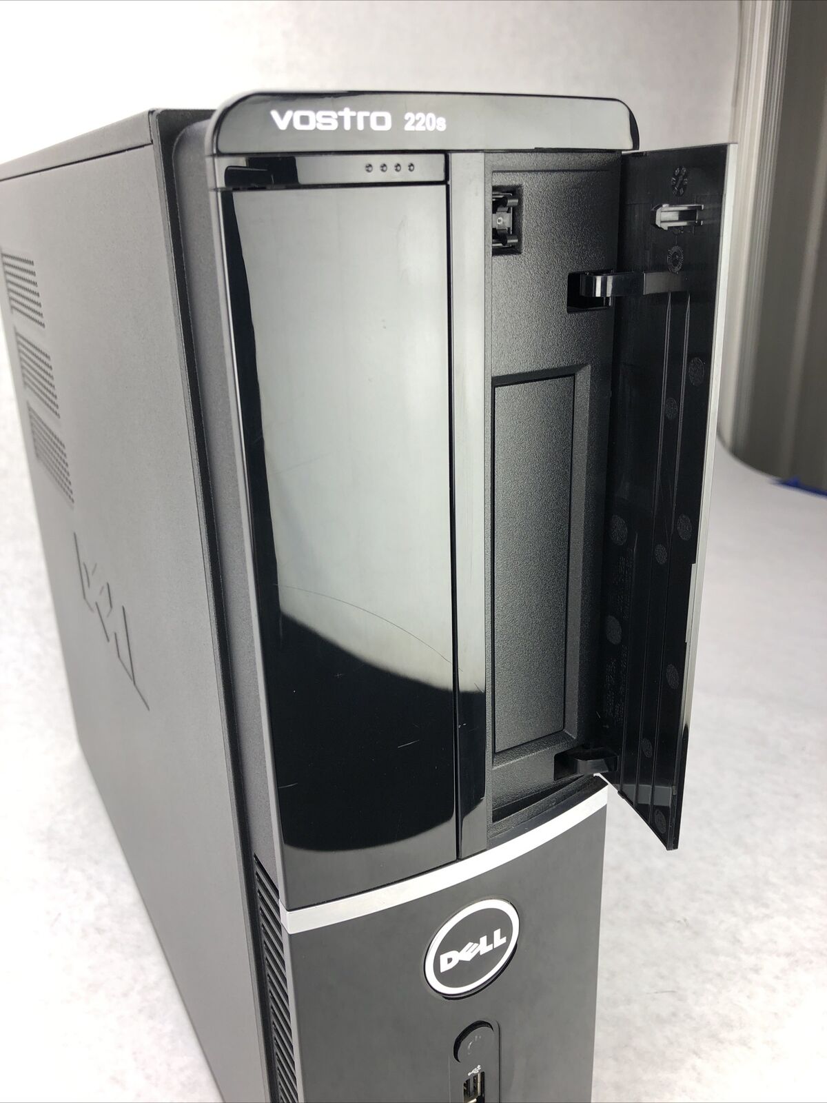 Dell Vostro 220s SlimTower Pentium Dual Core E5300 2.60GHz 2GB RAM No