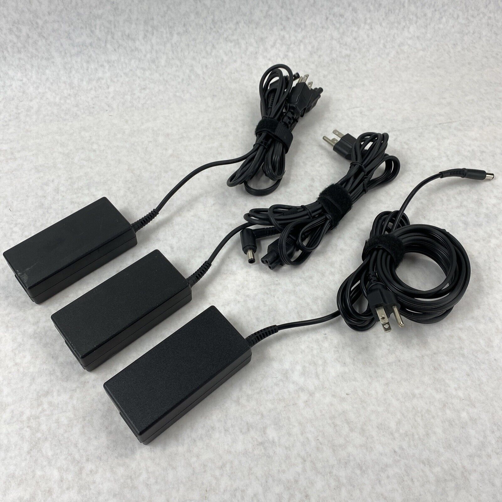 Lot of 3 HP TPC-LA58 65W AC Adapter 19.5V 3.33A w/ Power Cable