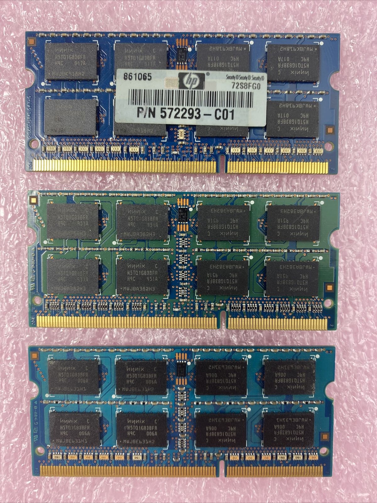 Lot( 3 ) 2GB Hynix HMT125S6BFR8C-H9 DDR3 2Rx8 PC3-10600S  So-DIMM Laptop RAM