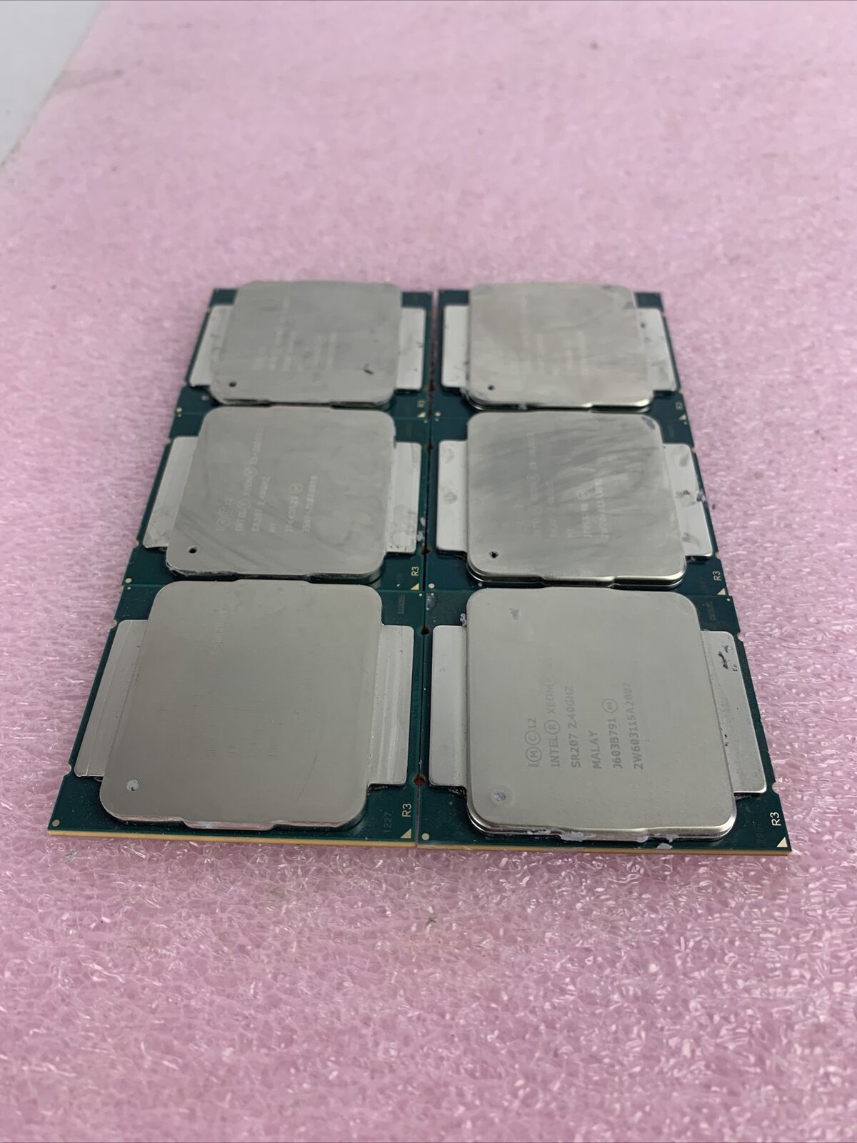 Lot of 6 Intel xeon E5-2650V3 2.4GHz Processor