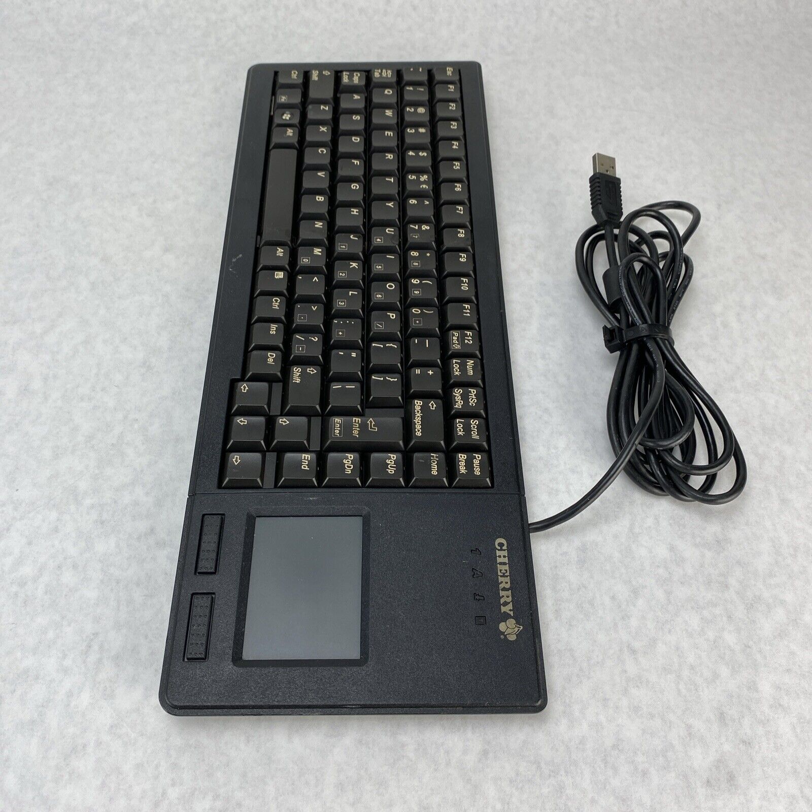 Cherry G84-5500 XS Touchpad Keyboard USB Black ML 5500 D-91275