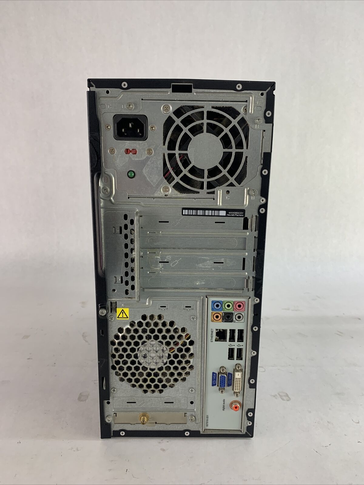 HP P6620F MT AMD Phenom 2 x4 830 2.8GHz 8GB RAM No HDD No OS