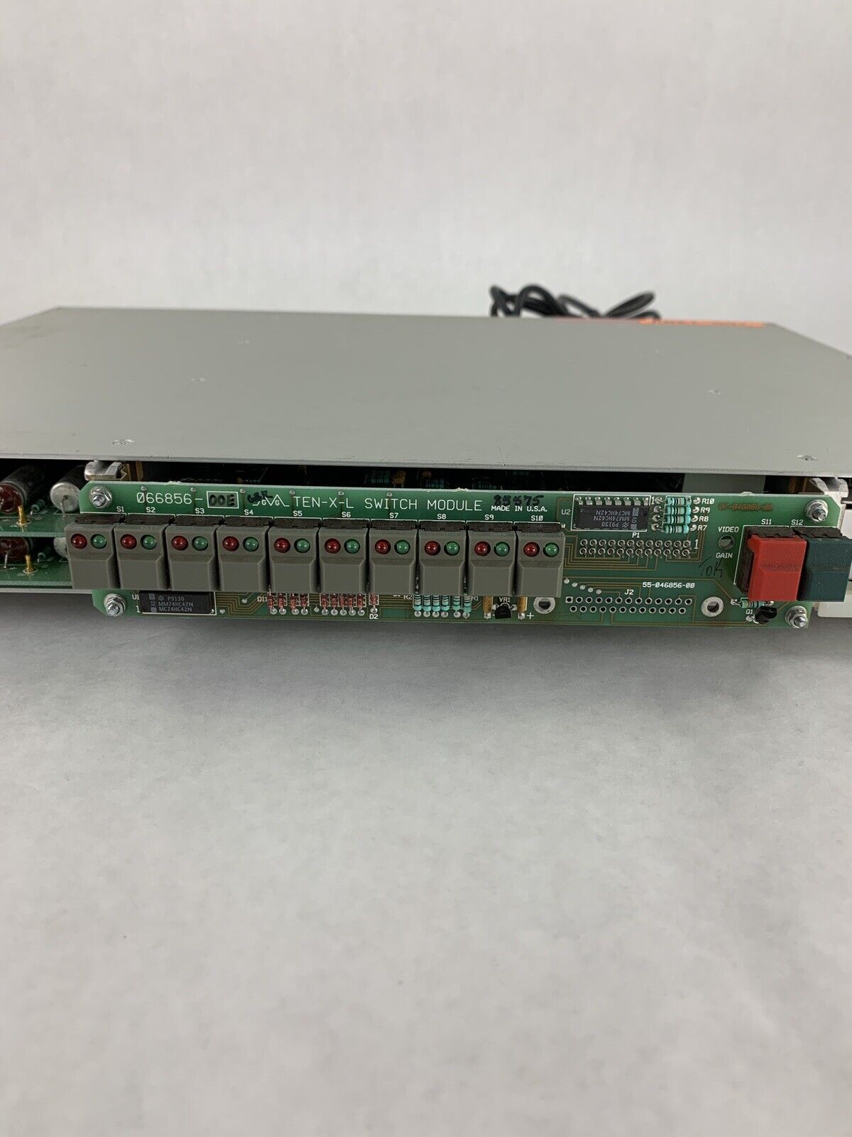 Grass Valley Group Ten-X-L 10x1 Router Switch Controller Unit w/ 066850-236 Card