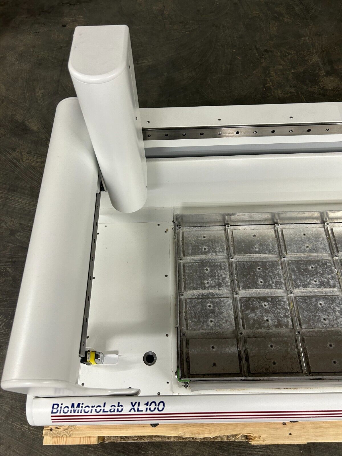 SPT LabTech BioMicroLab XL100 Microplate Tube Vial Liquid Handler