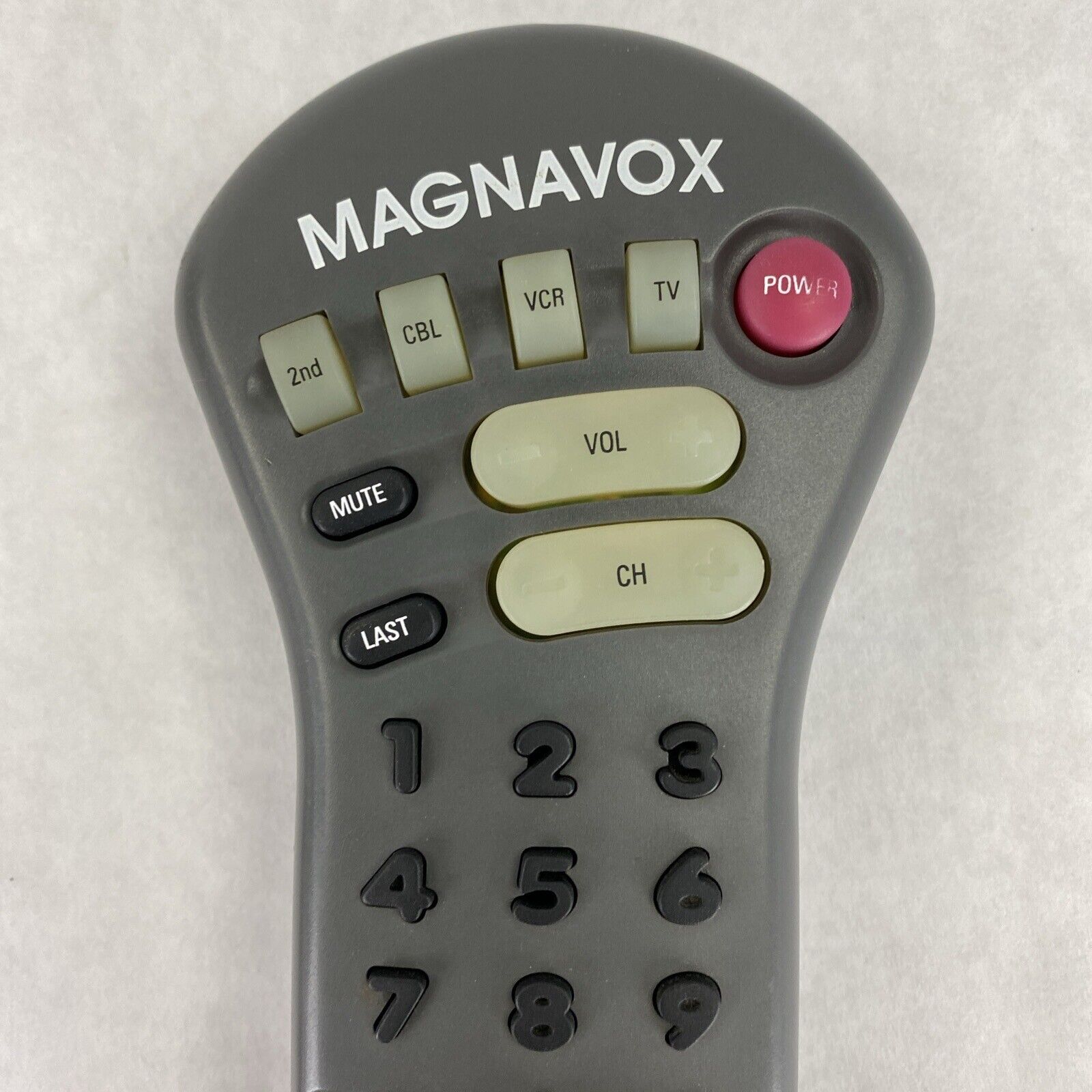 Magnavox 0335246 2-9511 Universal Video VCR TV Remote Control TESTED