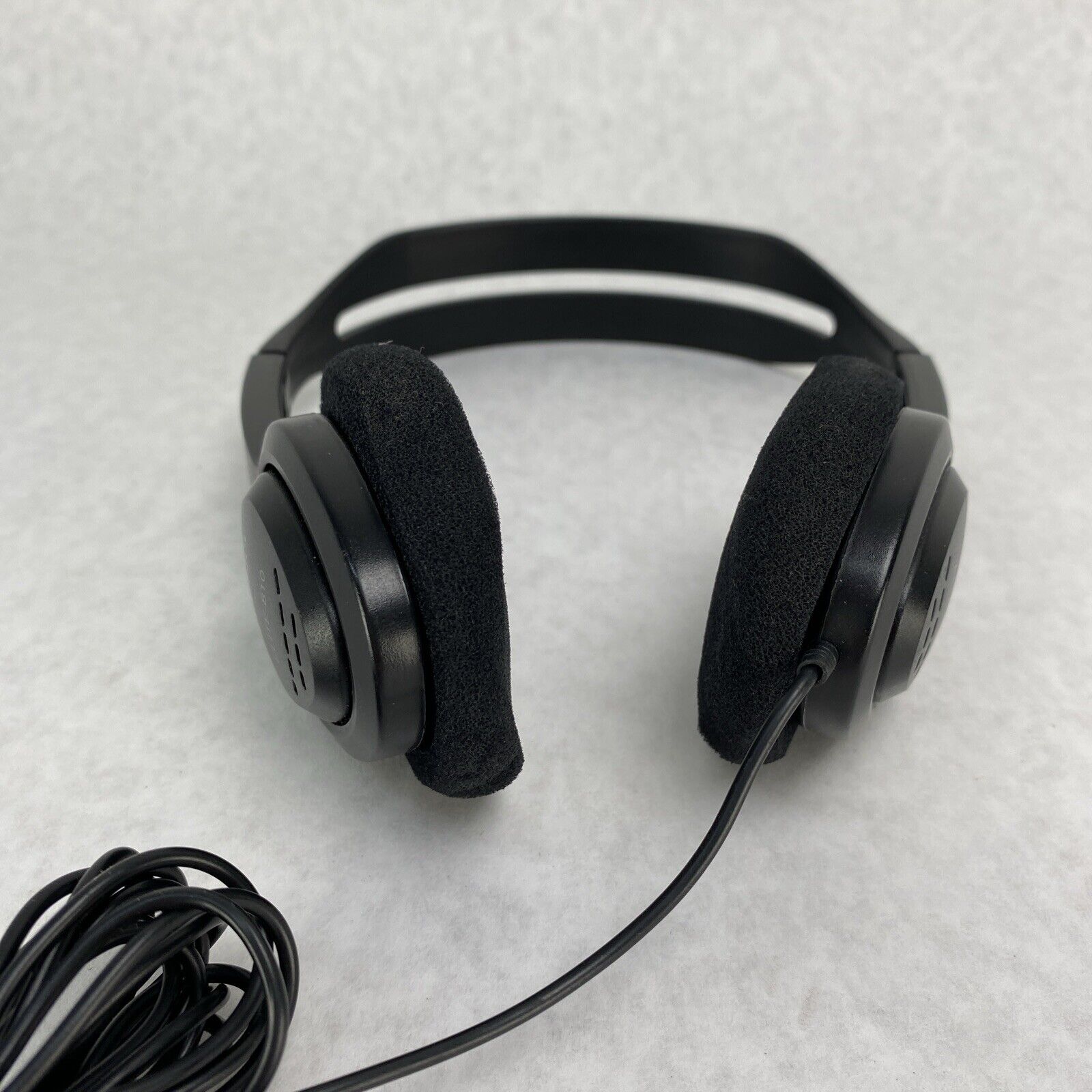 Labtec Elite 810 Wired Stereo Headphones