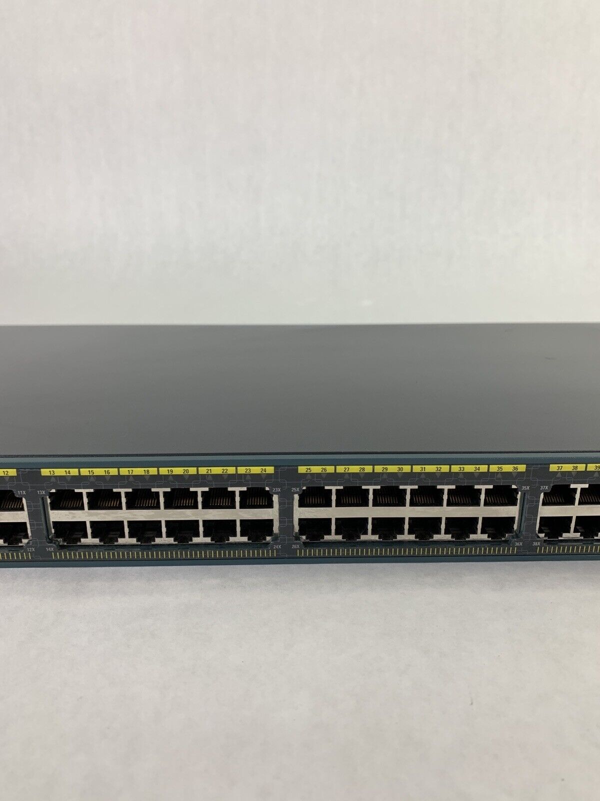 Cisco Catalyst 2960 Series WS-C2960-48TT-S 48 Port Managed Ethernet Switch