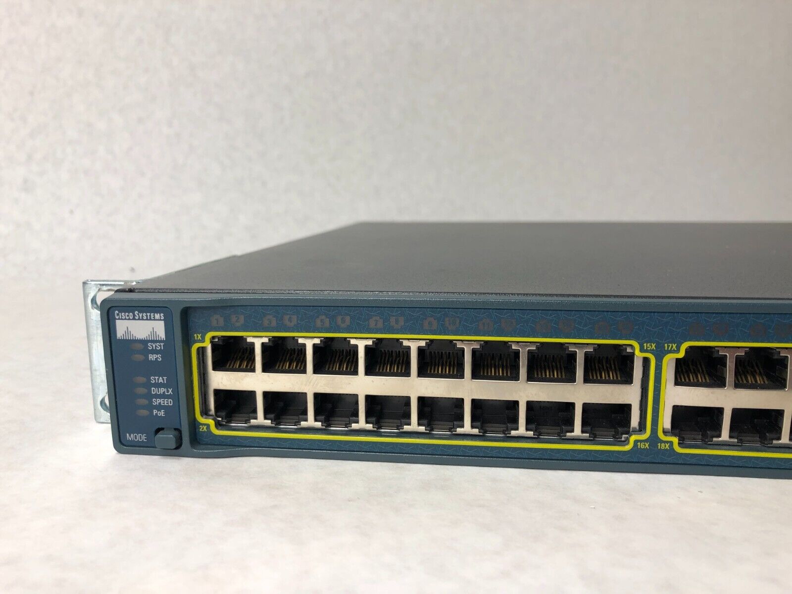 Cisco Catalyst WS-C3560-48PS-S 48-Port PoE Managed Ethernet Network Switch