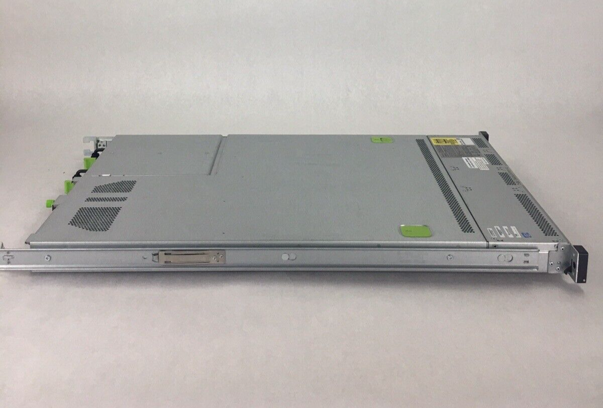 Cisco UCSC-C220-M3S 2x Xeon E5-2660 V2 2.20 GHz 64 GB RAM No HDDs No OS