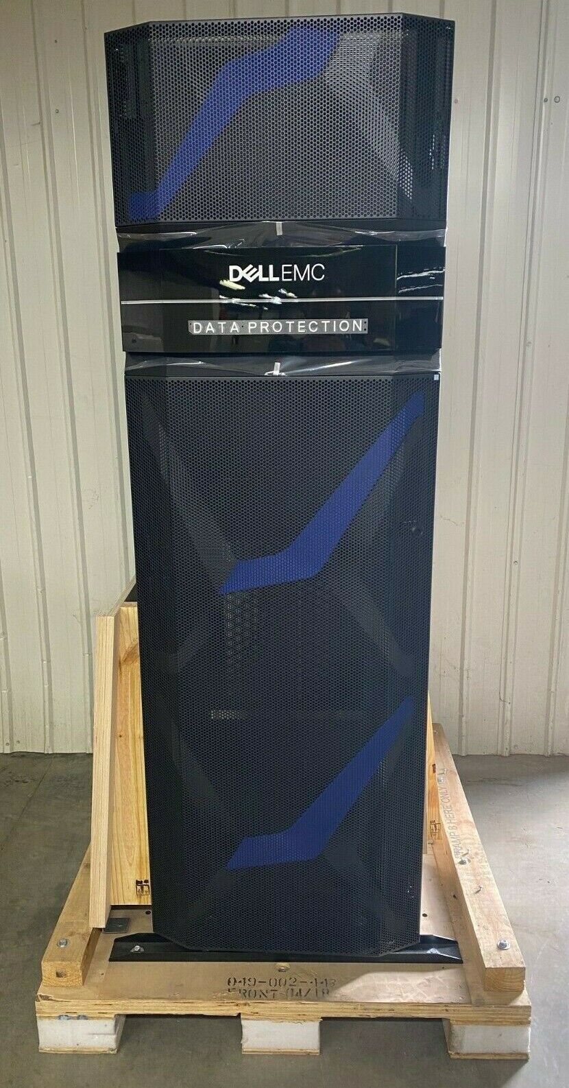 Dell EMC Data Protection 40U Single Phase DPRACK-1PH-DR3-DP Server Rack