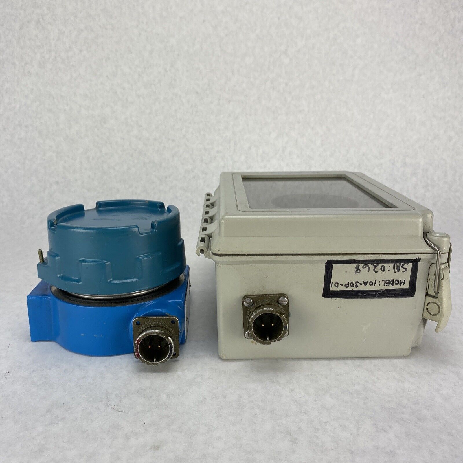 Fox Industries 10A-30P-D1 Thermal Gas Mass Flowmeter Untested