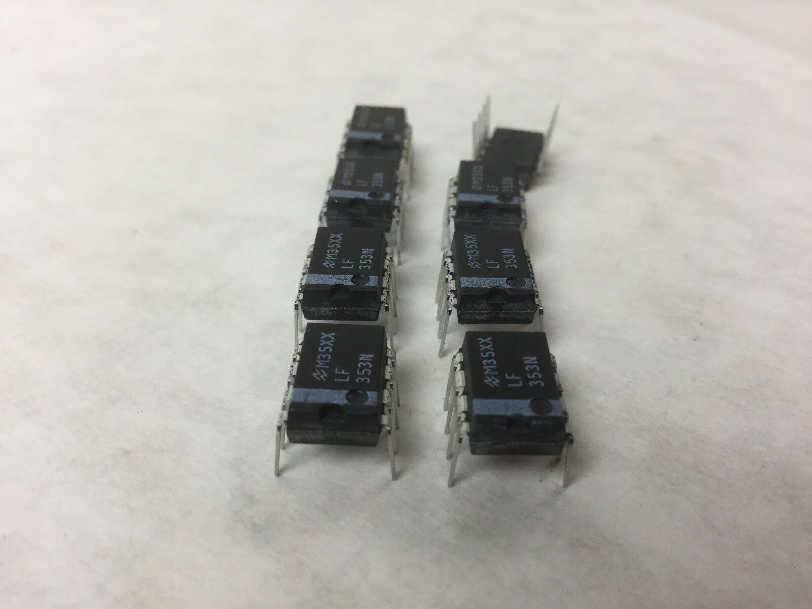 M35XX, 353N, 8 Pin Dip Circuit (Lot of 8)