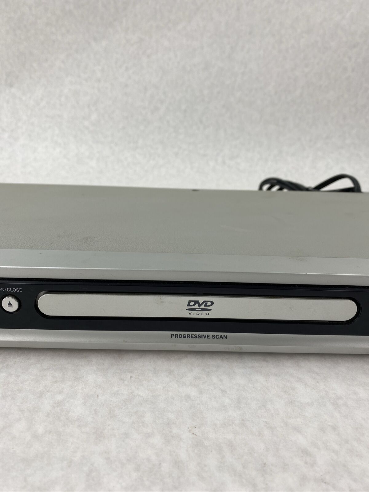 Magnavox MWD7006 Progressive Scan DVD CD Player but NO REMOTE