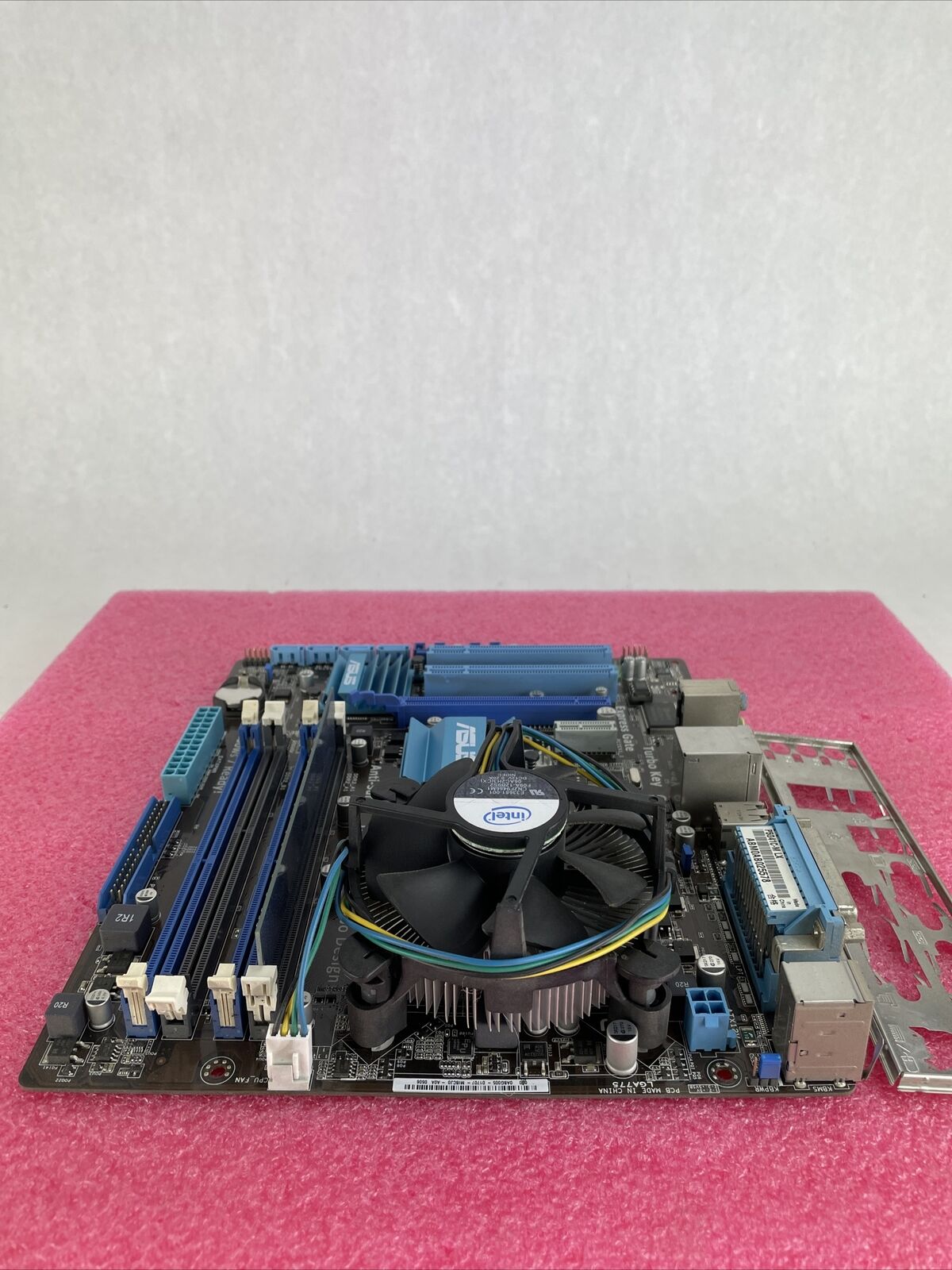 ASUS P5G41C-MLX Motherboard Intel Pentium Dual-Core E6600 3.06GHz 2GB