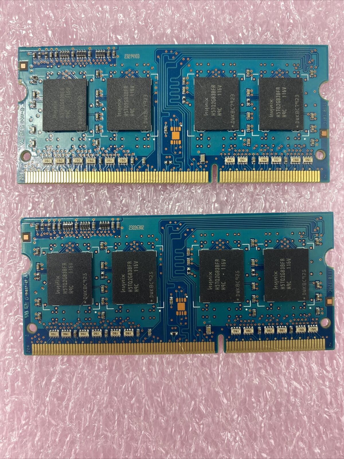 Lot( 2 ) 2GB Hynix HMT325S6BFR8C-H9 SO-DIMM 1333 MHz PC3-10600 DDR3 SDRAM Memory