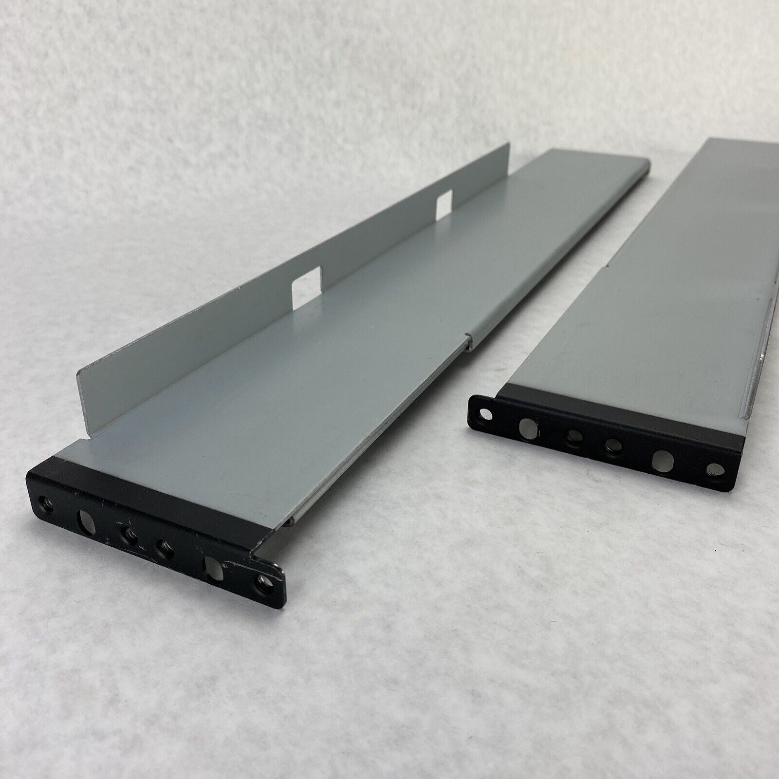 Unbranded 19" Mounting Rack Slide Rail Kit L and R