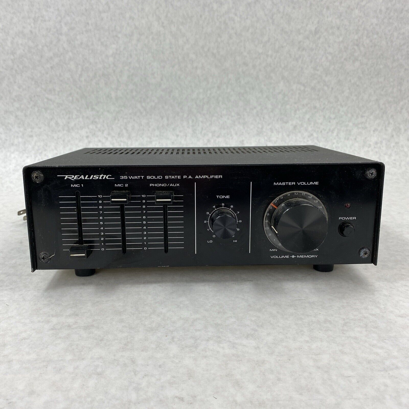 Realistic 32-2027A 35-Watt Solid State P.A. Amplifier