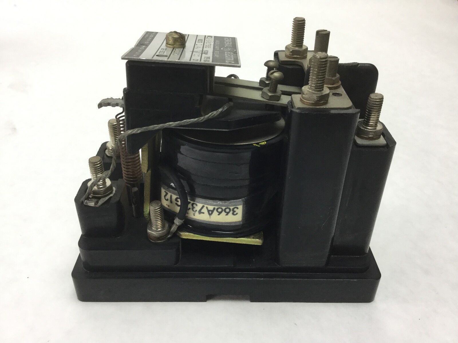 GENERAL ELECTRIC GE 2HGA17S65 Auxiliary Relay