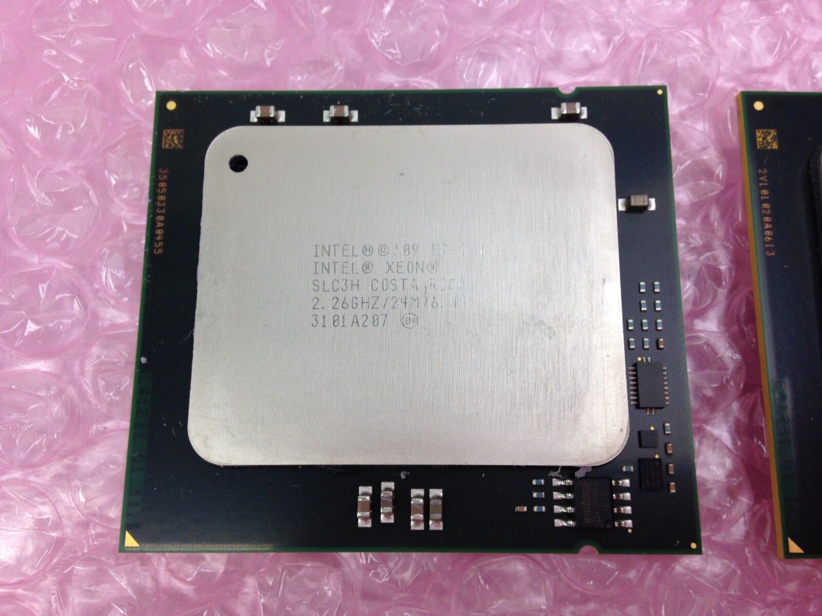 Intel Xeon E7-2860 Socket LGA1567 2.2GHz | SLC3H, Matched Set