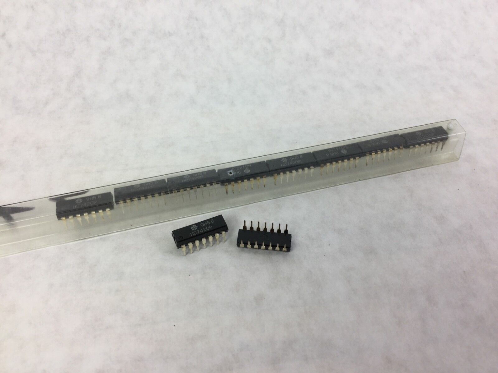 HD7420P Integrated Circuit Lot of 10