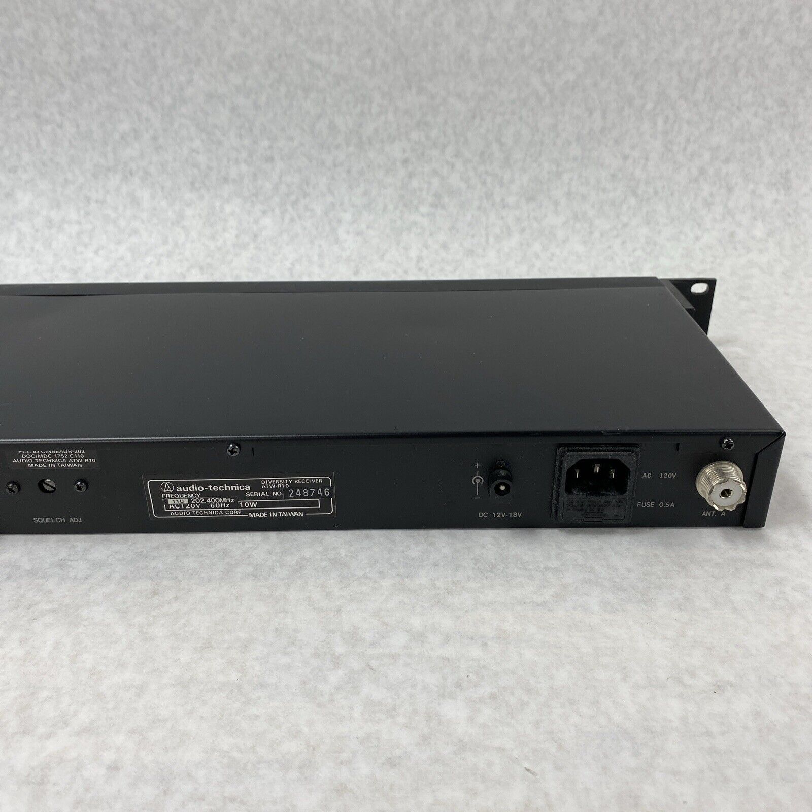 Audio Technica ATW-R10 Diversity Receiver w/ Power Supply