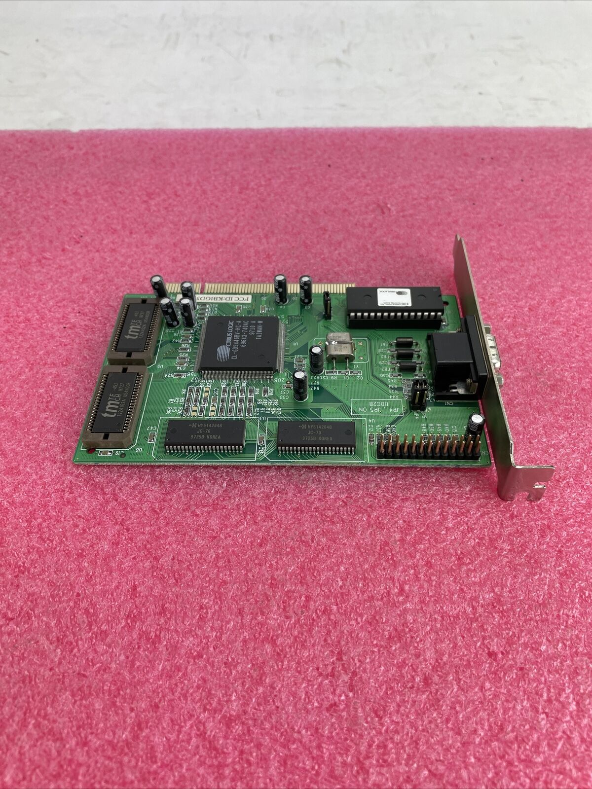 Cirrus Logic CL-GD5446BV-HC-A 1MB PCI Graphics Card